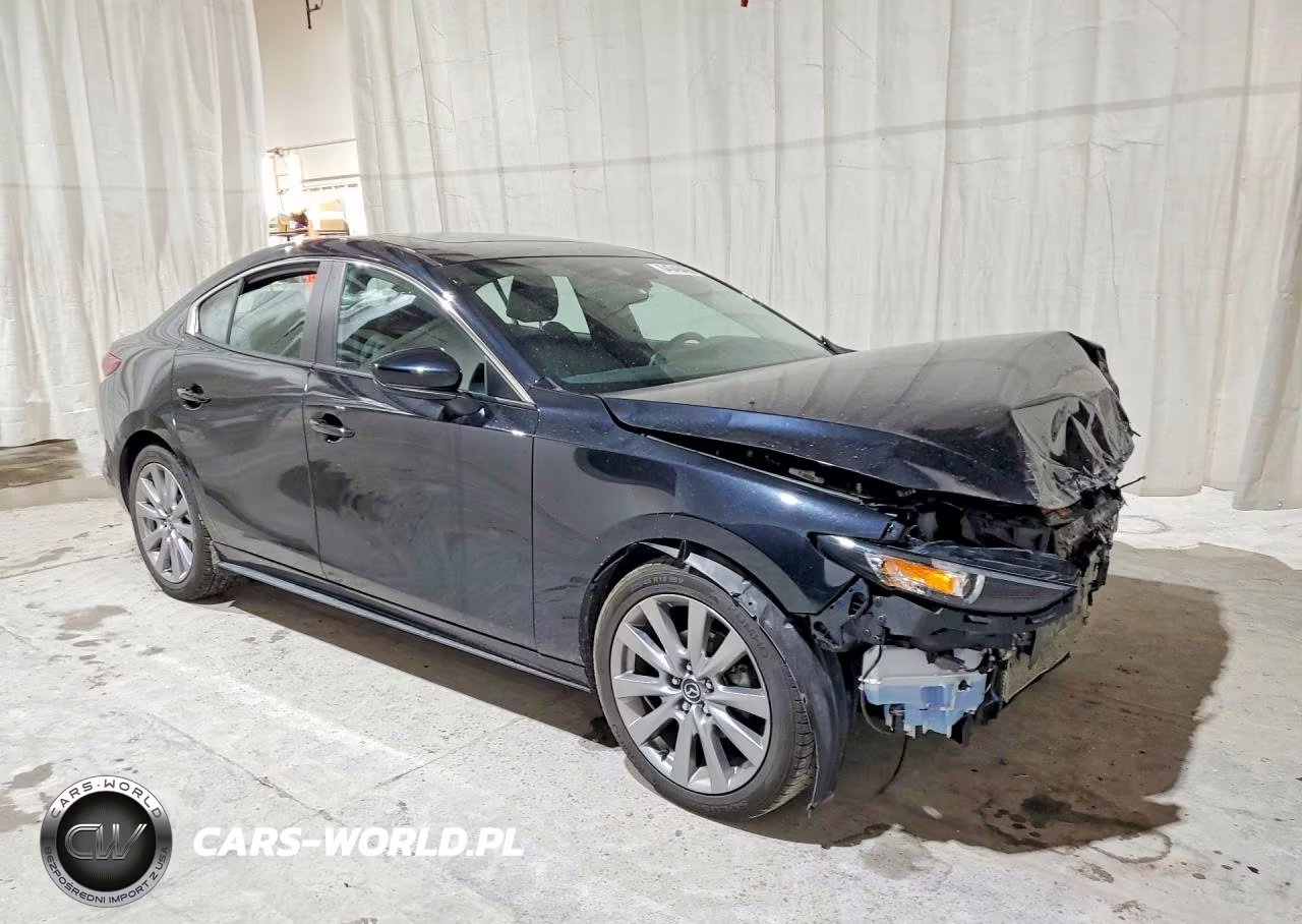 2022 Mazda 3 Preferred VIN:3MZBPACLXNM301389 - 4