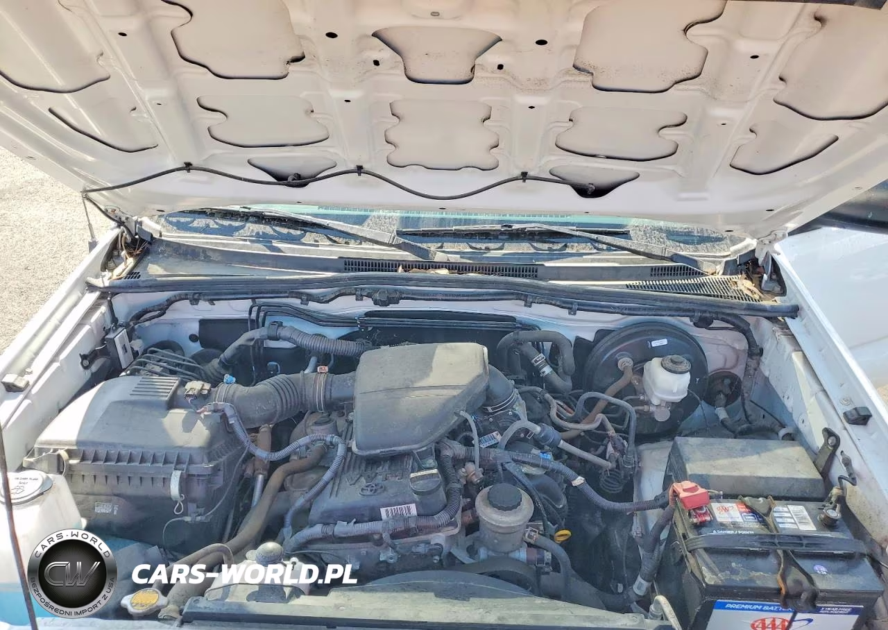 2015 Toyota Tacoma Base VIN:5TFTX4CN9FX054033 - 11