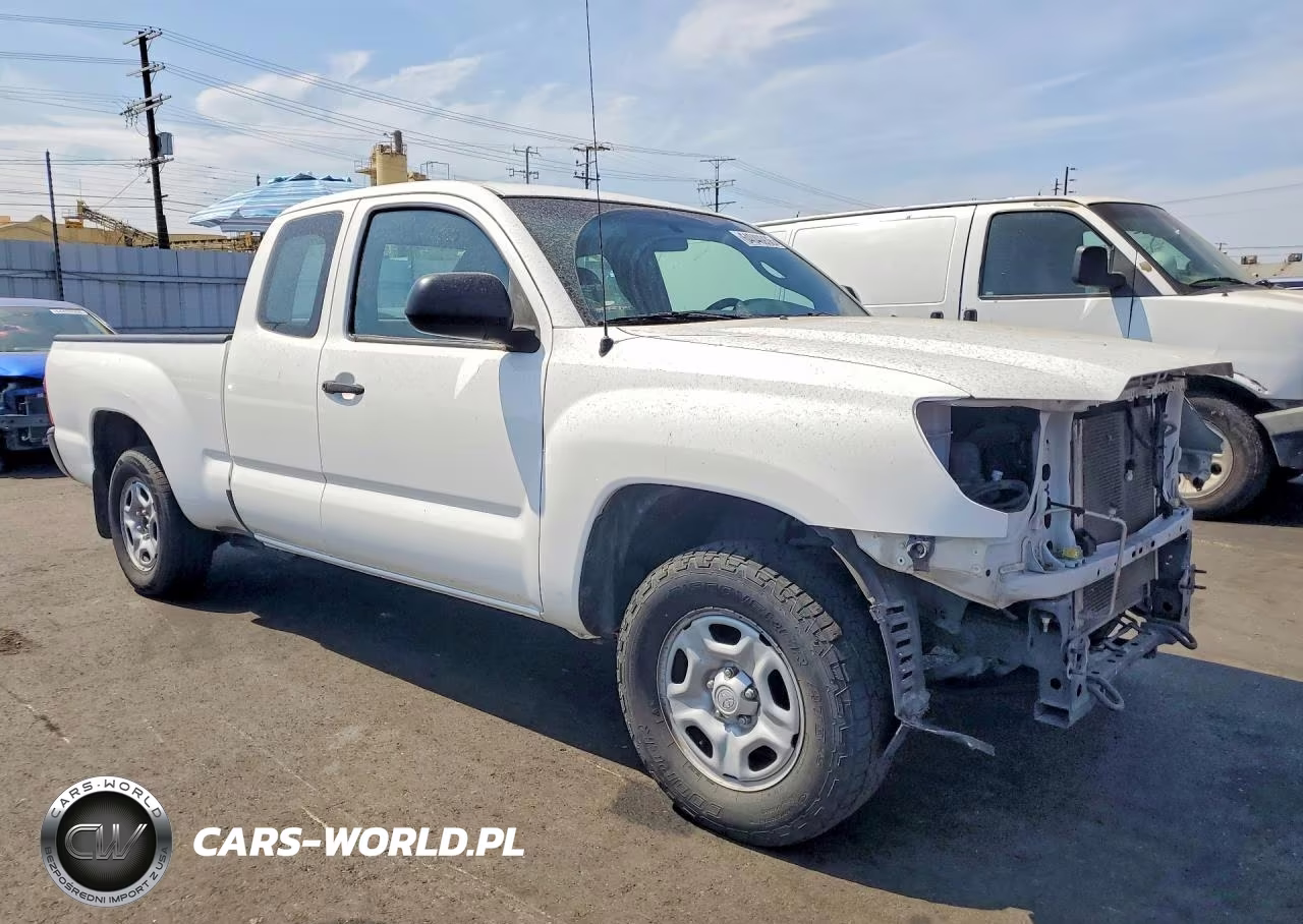 2015 Toyota Tacoma Base VIN:5TFTX4CN9FX054033 - 4