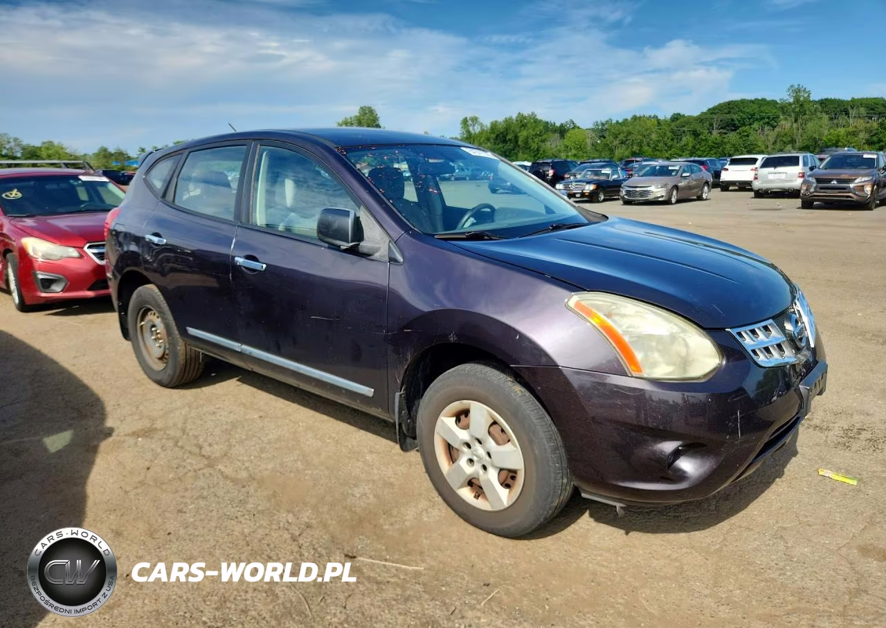 2013 Nissan Rogue S VIN:JN8AS5MV1DW624902 - 4