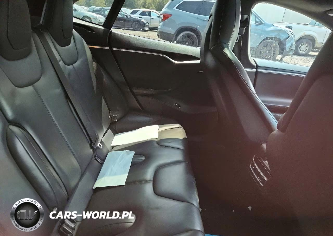 2015 Tesla Model S 85D VIN:5YJSA1H25FFP74031 - 10
