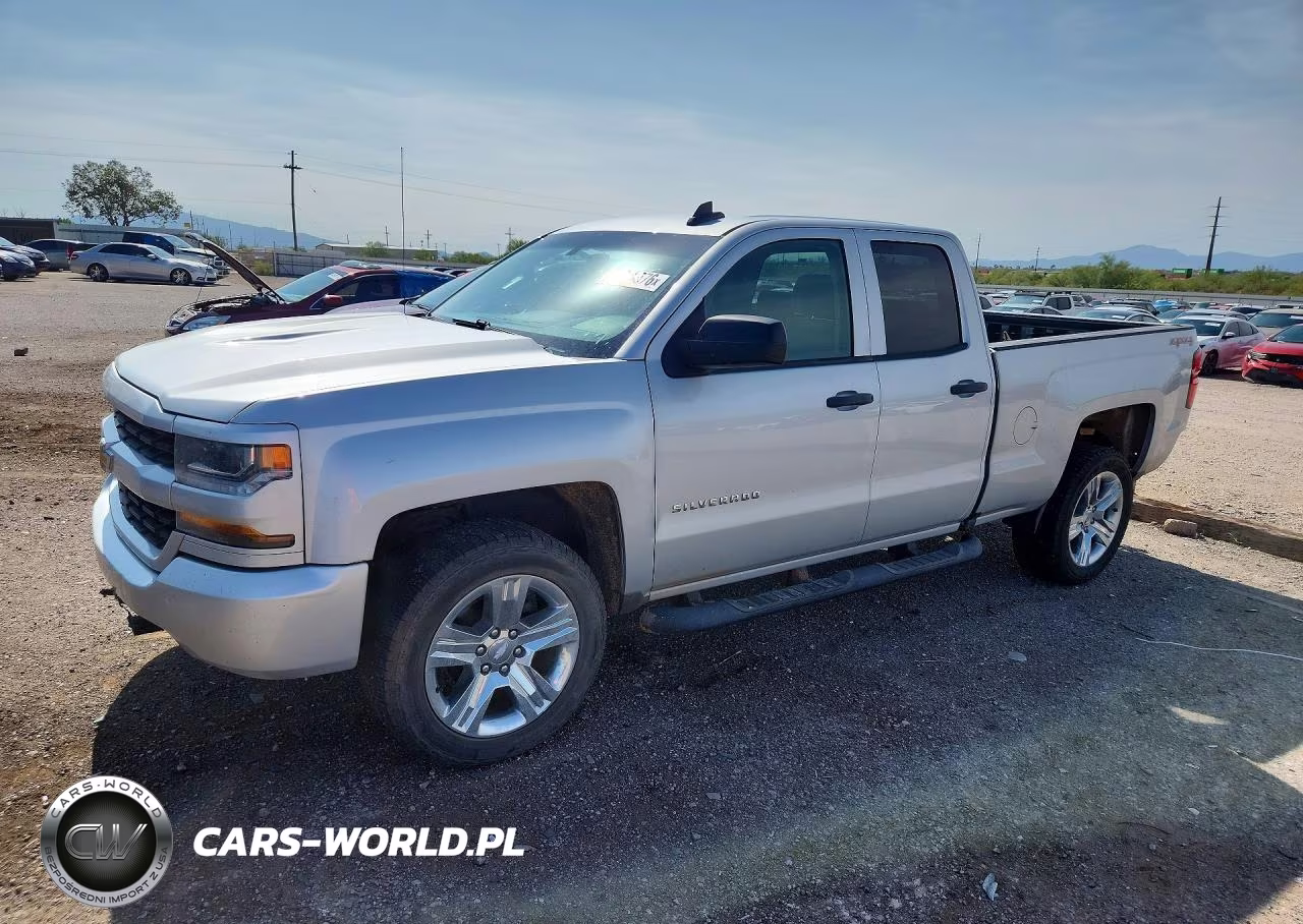 2016 Chevrolet Silverado K1500 Custom – zdjęcie 1 z 12