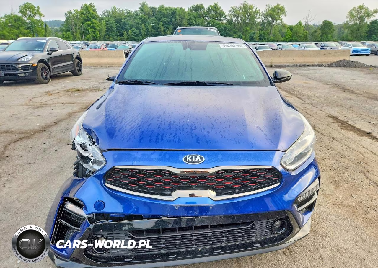 2021 Kia Forte Gt Line VIN:3KPF34AD0ME417870 - 5