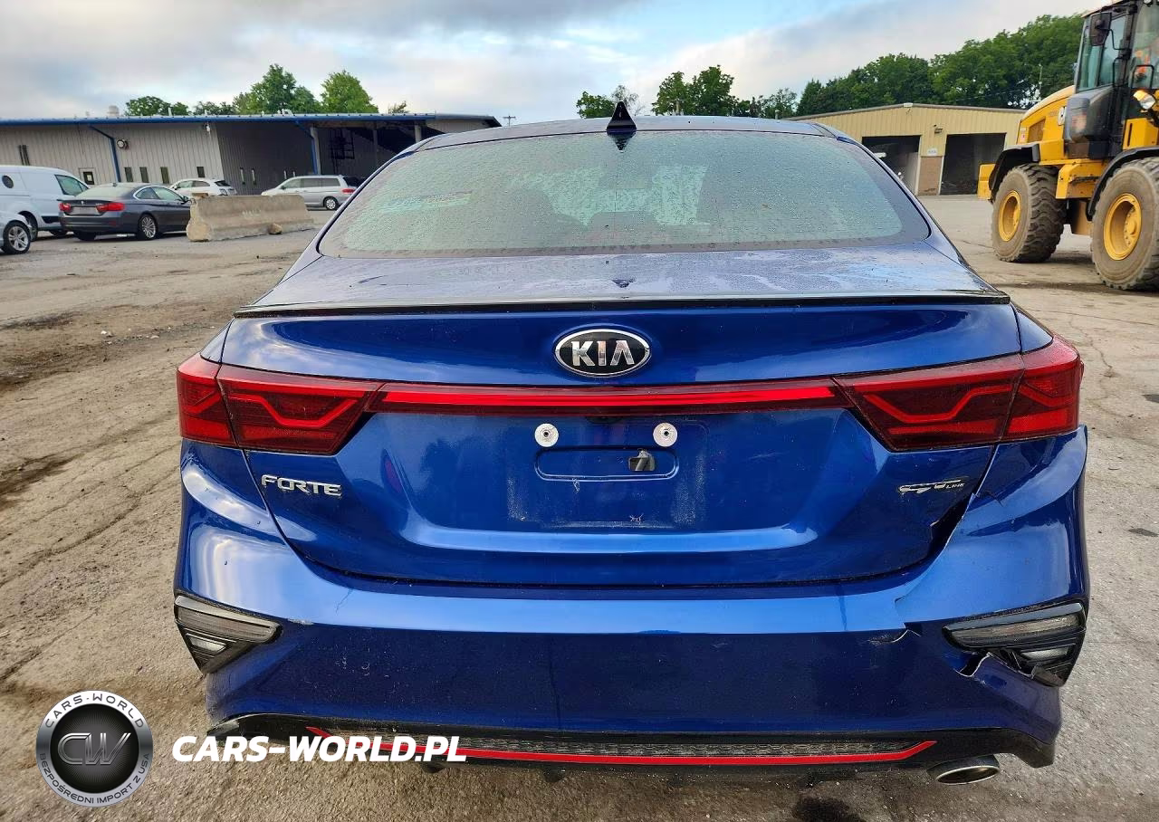 2021 Kia Forte Gt Line VIN:3KPF34AD0ME417870 - 6
