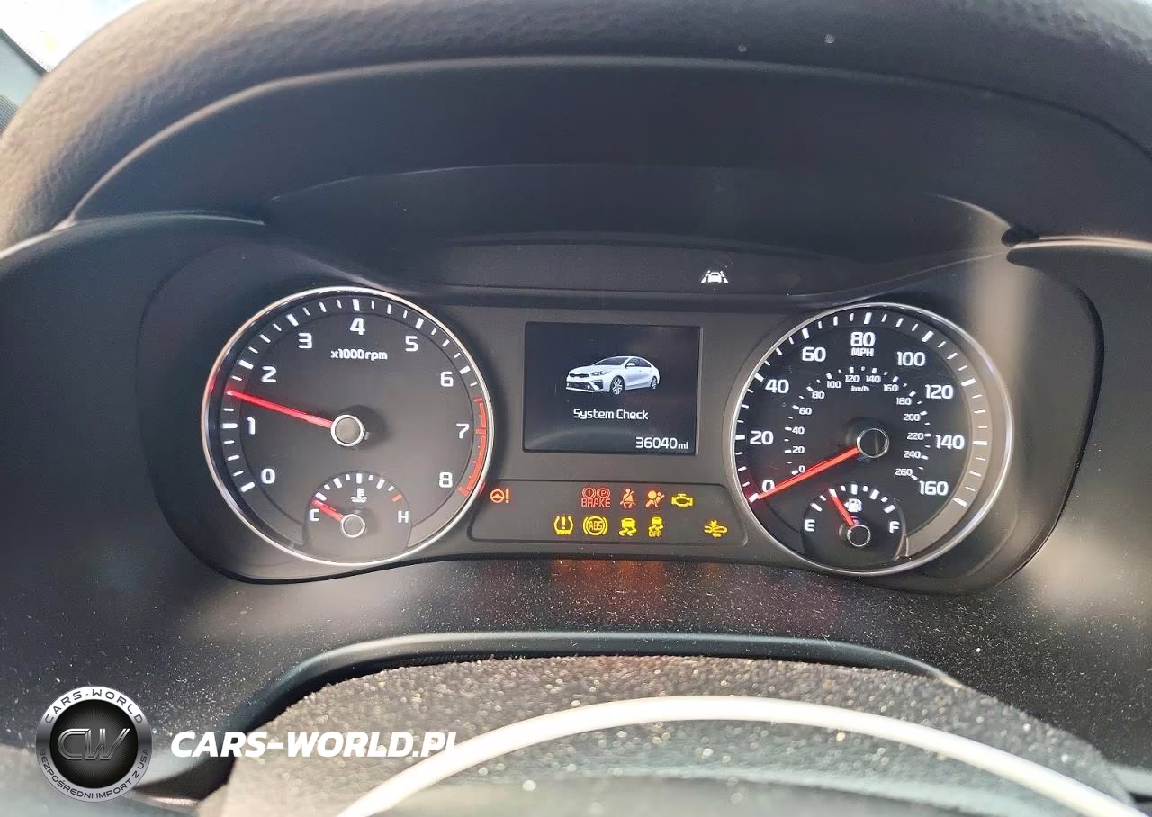2021 Kia Forte Gt Line VIN:3KPF34AD0ME417870 - 9