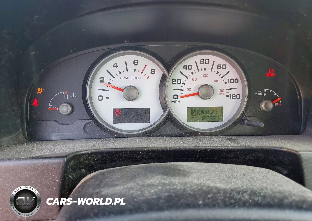 2005 Ford Escape Xls VIN:1FMYU92Z35KA01724 - 9