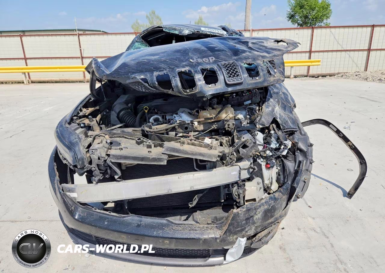 2019 Jeep Cherokee Limited VIN:1C4PJLDN4KD333171 - 5