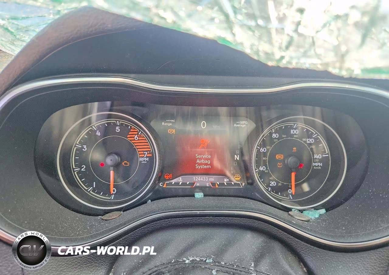 2019 Jeep Cherokee Limited VIN:1C4PJLDN4KD333171 - 9