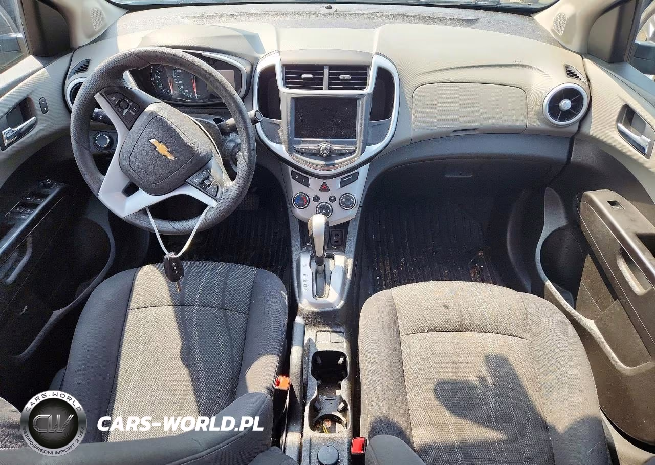 2019 Chevrolet Sonic Lt VIN:1G1JD5SB5K4126511 - 8