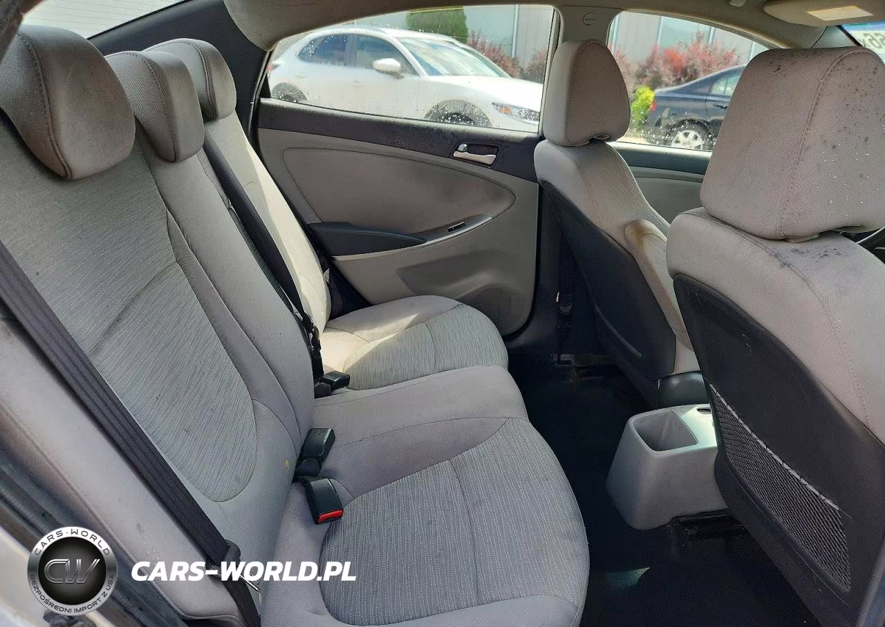 2015 Hyundai Accent Gls VIN:KMHCT4AE4FU803512 - 10