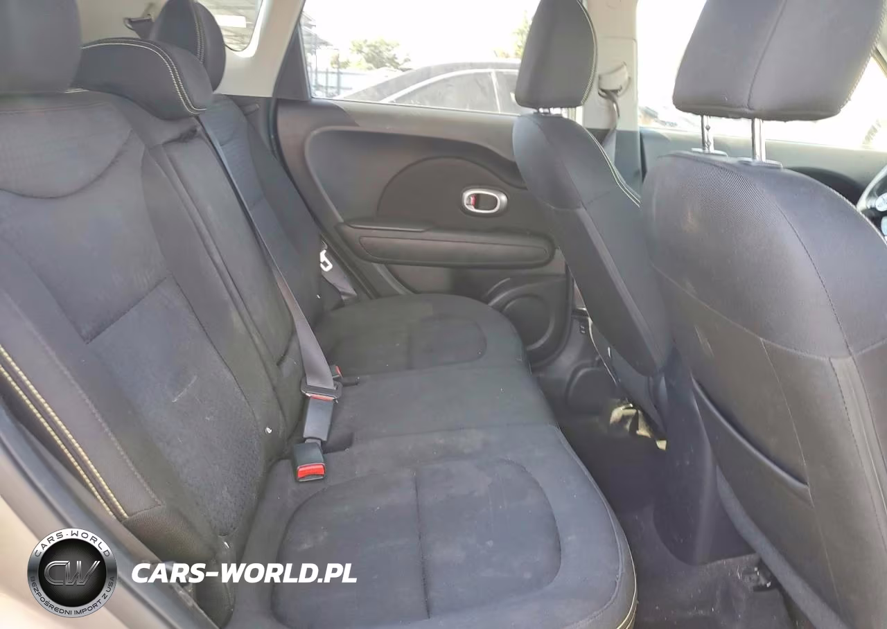 2016 Kia Soul + VIN:KNDJP3A58G7243505 - 11