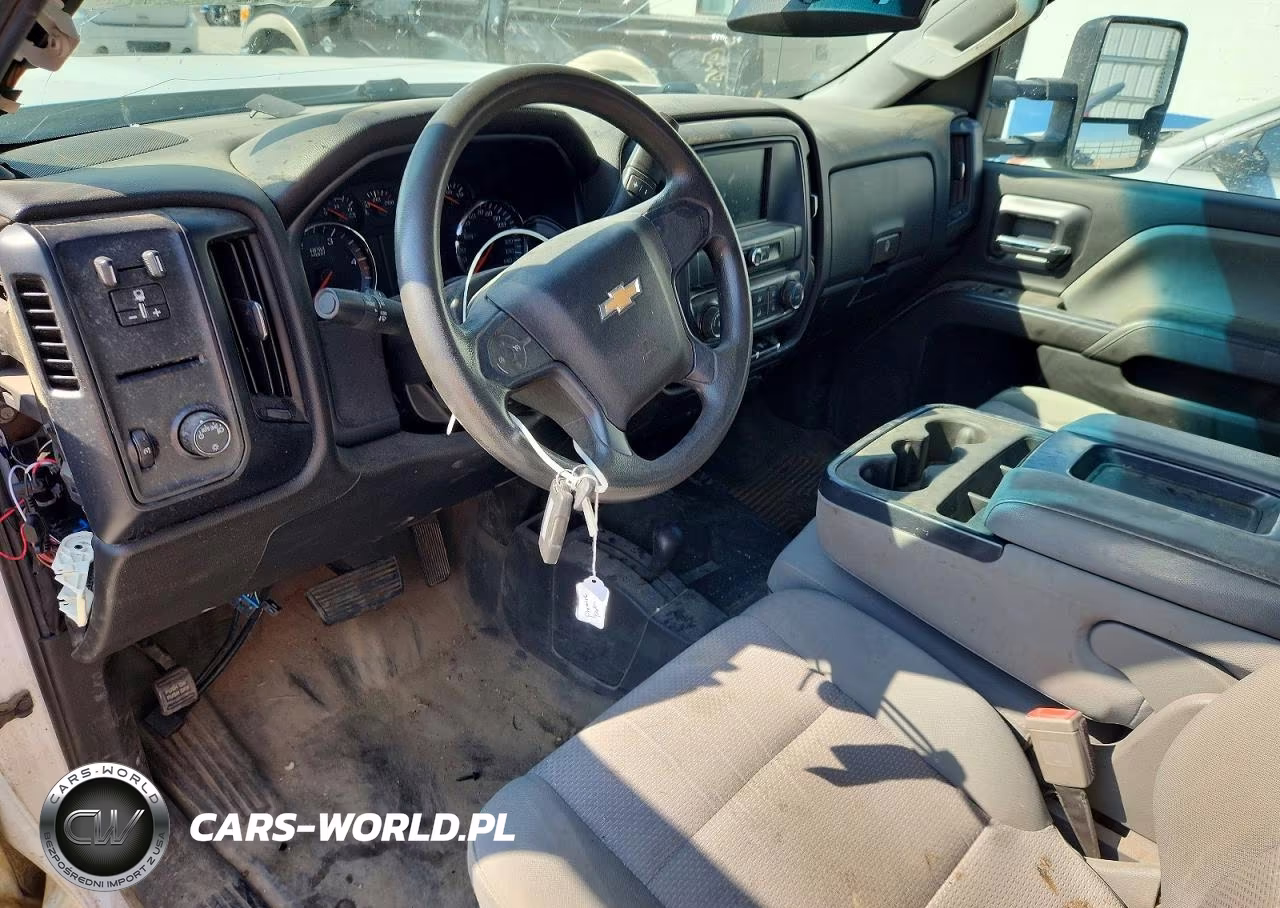 2018 Chevrolet Silverado K2500 Heavy Duty VIN:1GB1KUEY0JF241368 - 8