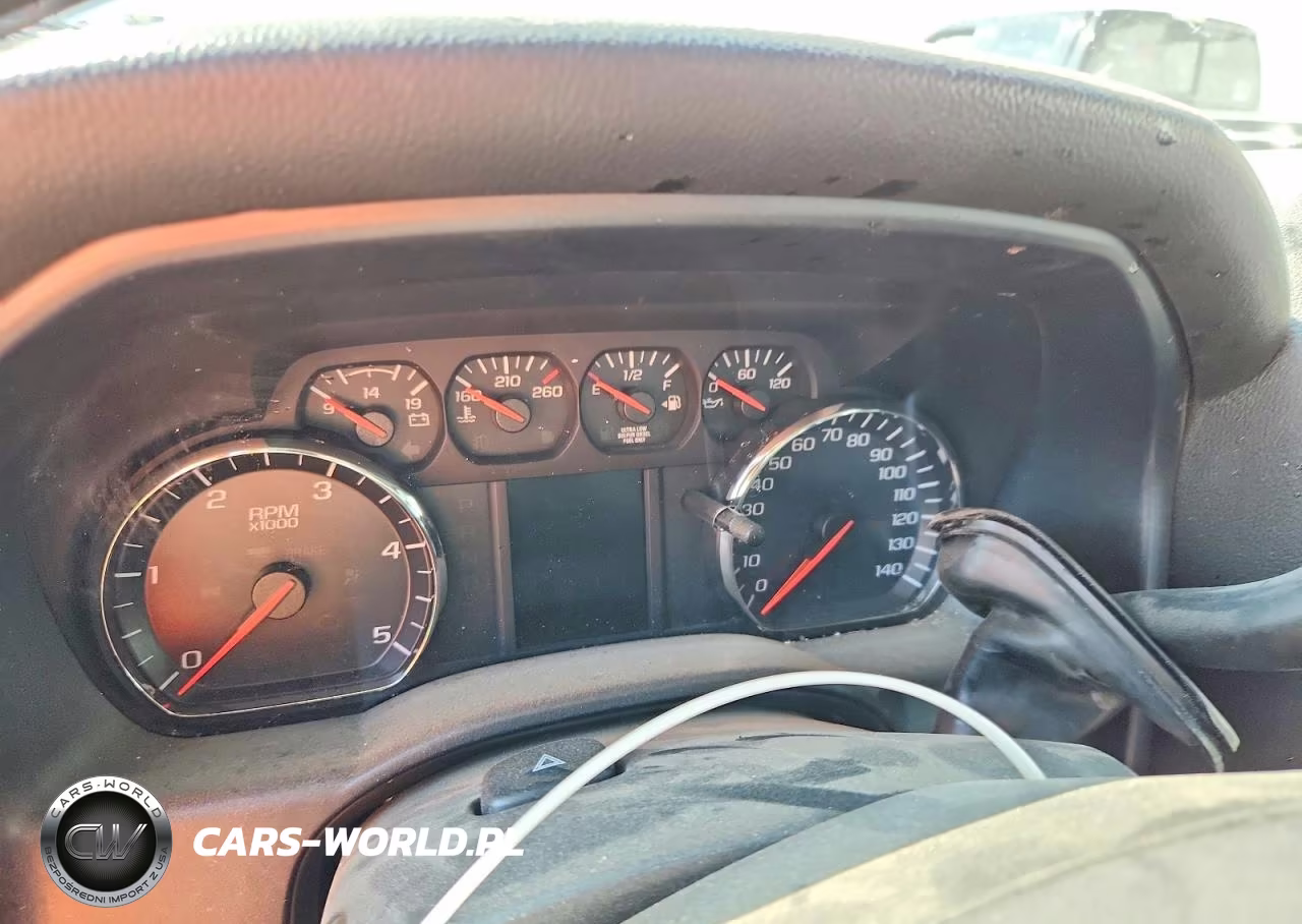 2018 Chevrolet Silverado K2500 Heavy Duty VIN:1GB1KUEY0JF241368 - 9