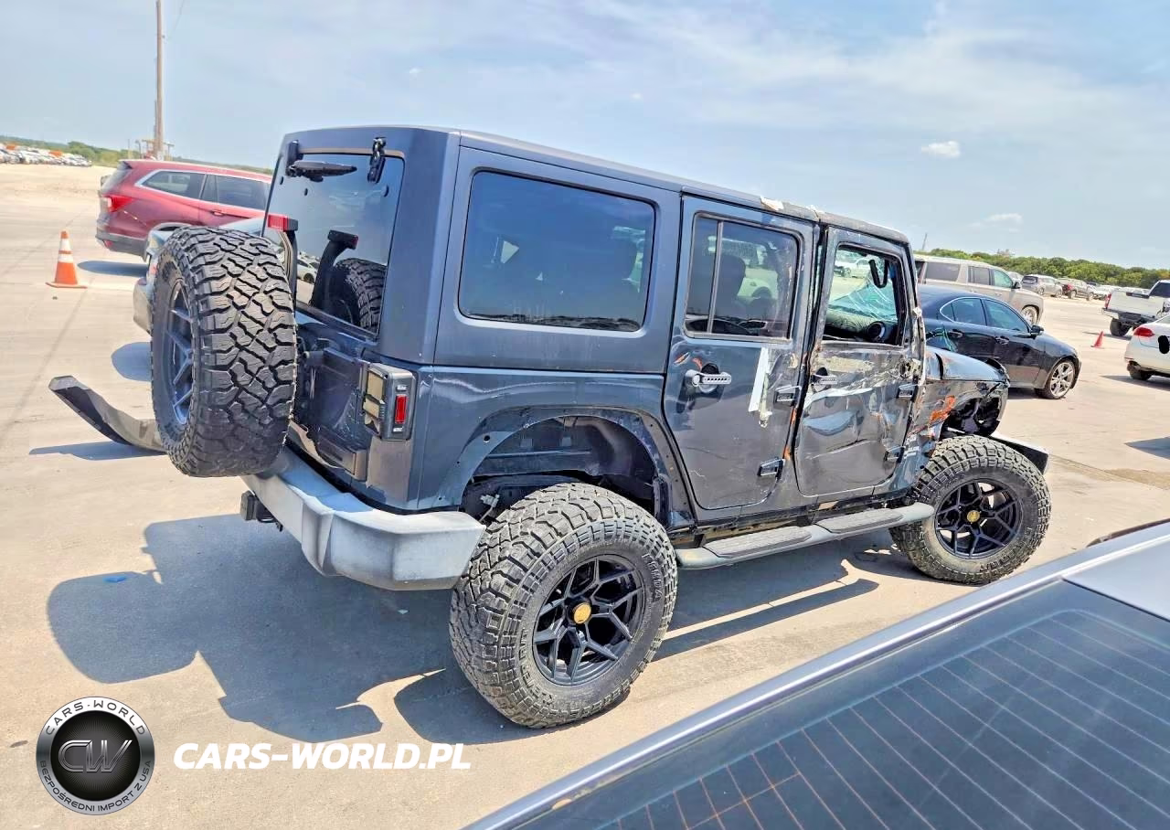 2017 Jeep Wrangler Unlimited Sport VIN:1C4BJWDG7HL607071 - 3