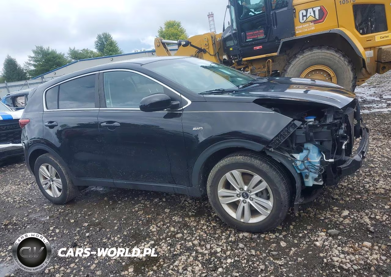 2018 Kia Sportage Lx VIN:KNDPMCAC7J7470399 - 4