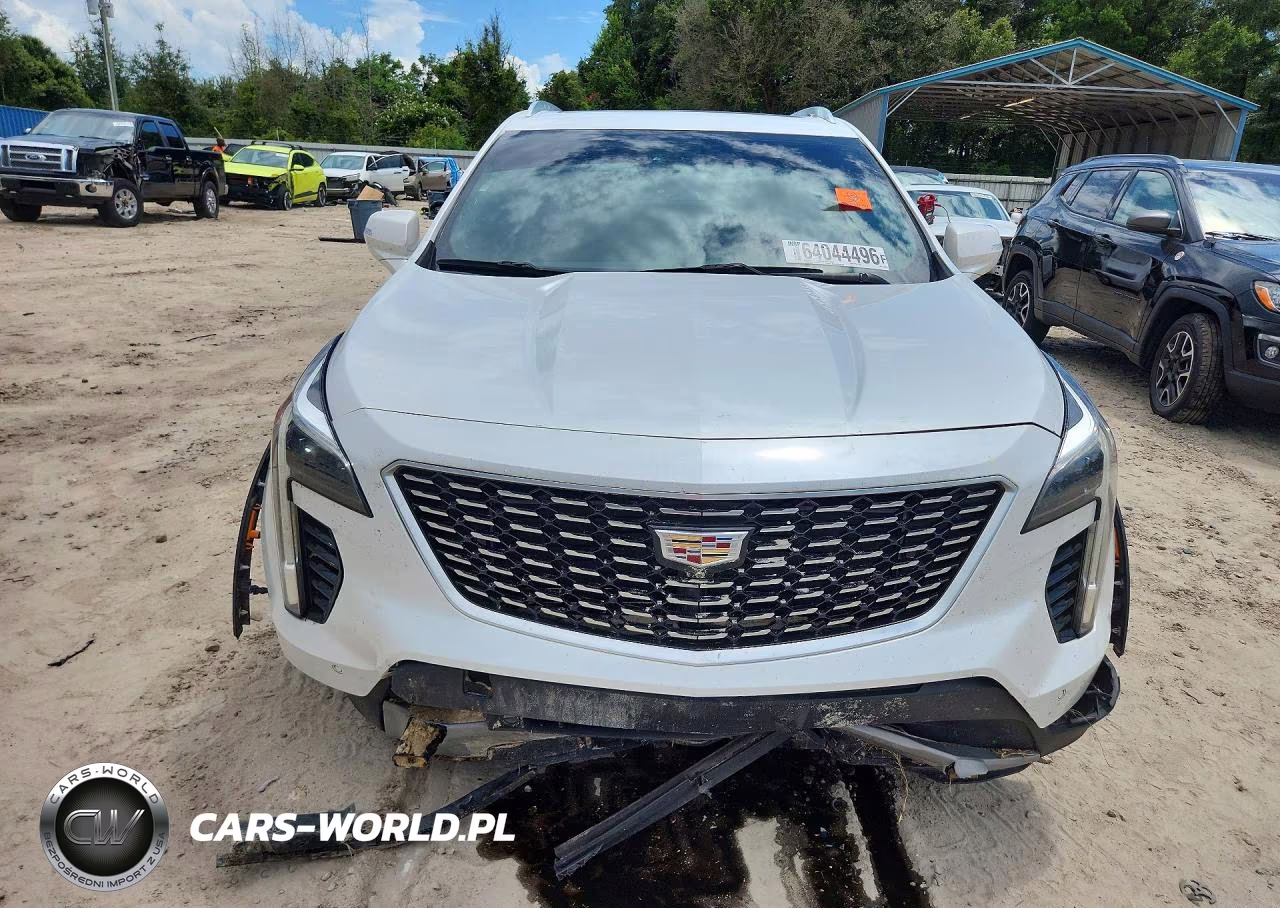 2019 Cadillac Xt4 Premium Luxury VIN:1GYFZCR43KF157426 - 5