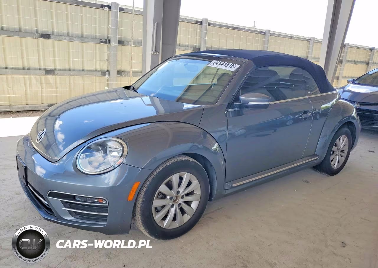 2018 Volkswagen Beetle S – zdjęcie 1 z 12