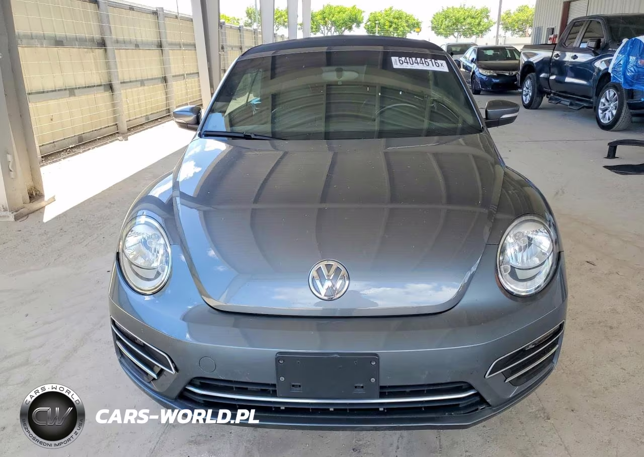 2018 Volkswagen Beetle S VIN:3VW5DAATXJM502227 - 5