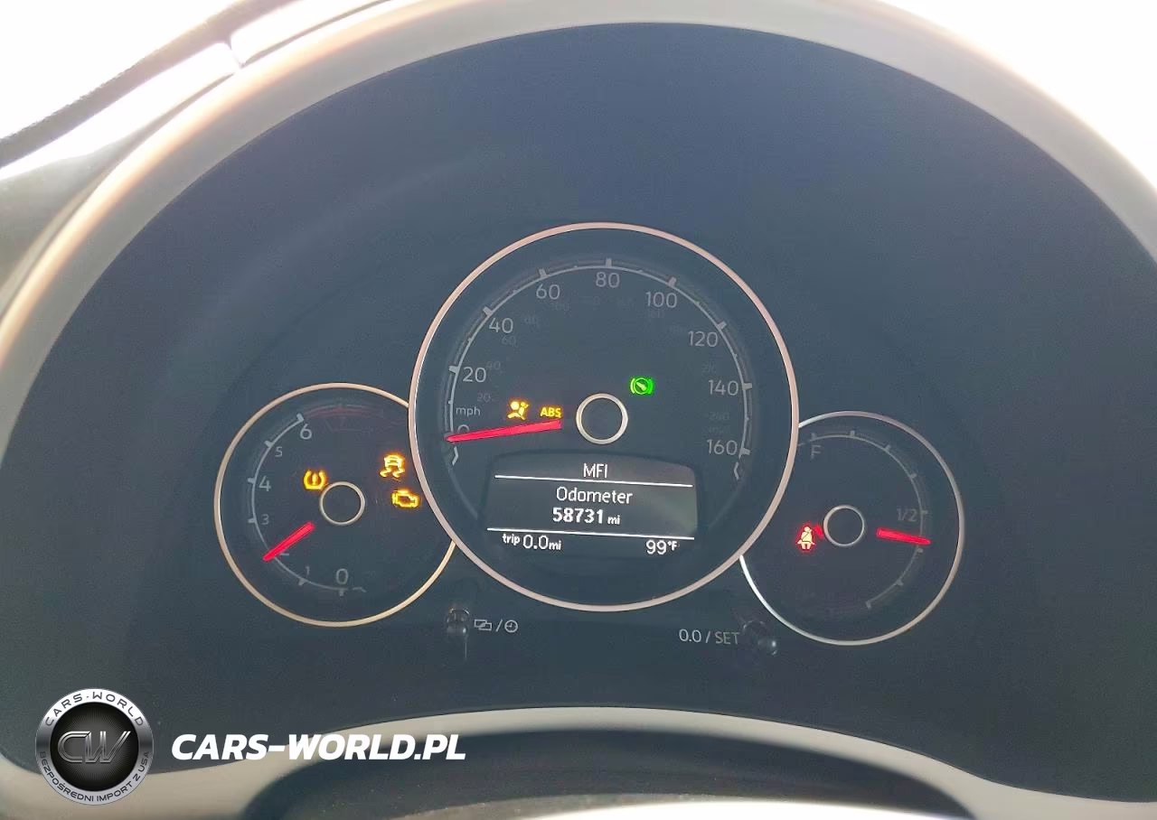 2018 Volkswagen Beetle S VIN:3VW5DAATXJM502227 - 9
