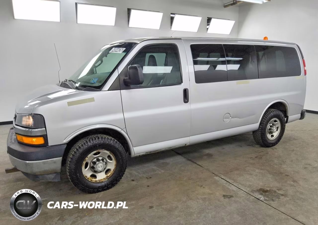 2018 Chevrolet Express G2500 Lt – zdjęcie 1 z 14