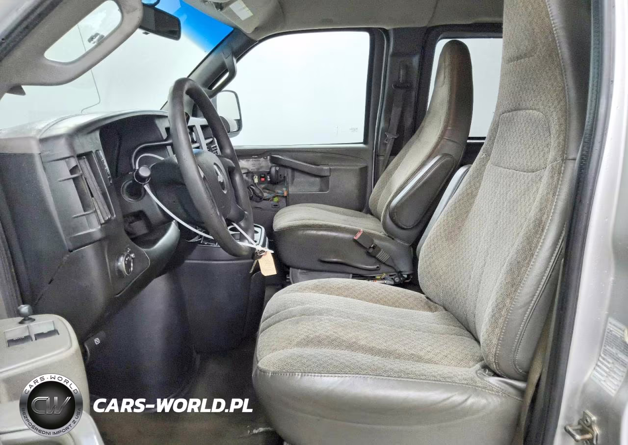 2018 Chevrolet Express G2500 Lt VIN:1GAWGFFP6J1335569 - 7