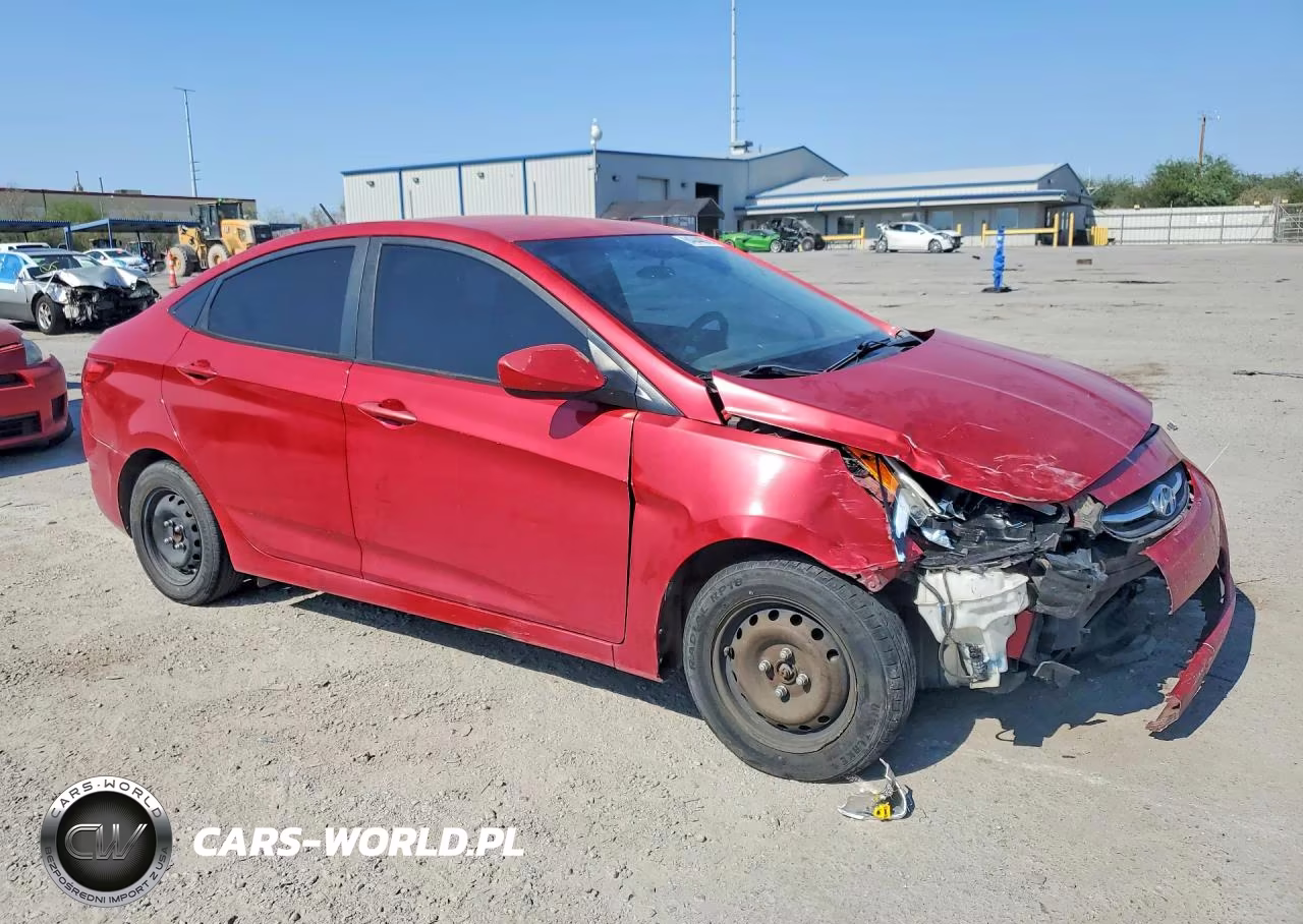 2015 Hyundai Accent Gls VIN:KMHCT4AE5FU882592 - 4