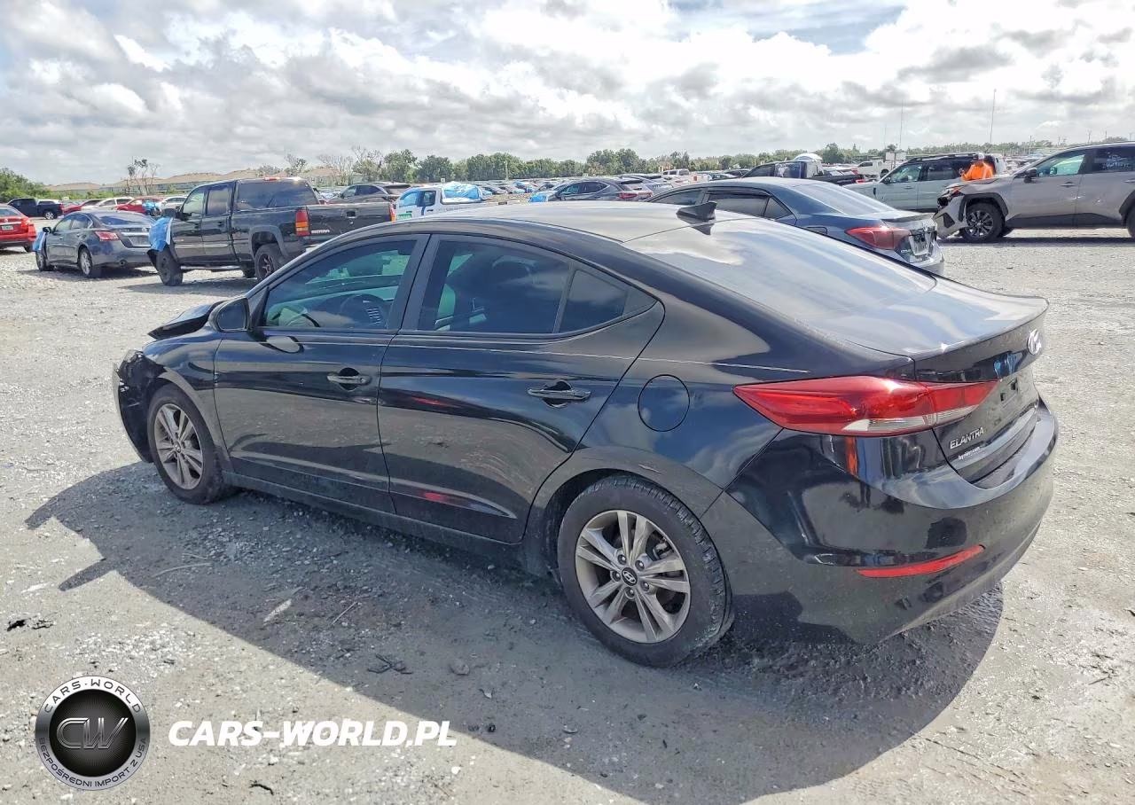 2018 Hyundai Elantra Sel VIN:KMHD84LF4JU478512 - 2