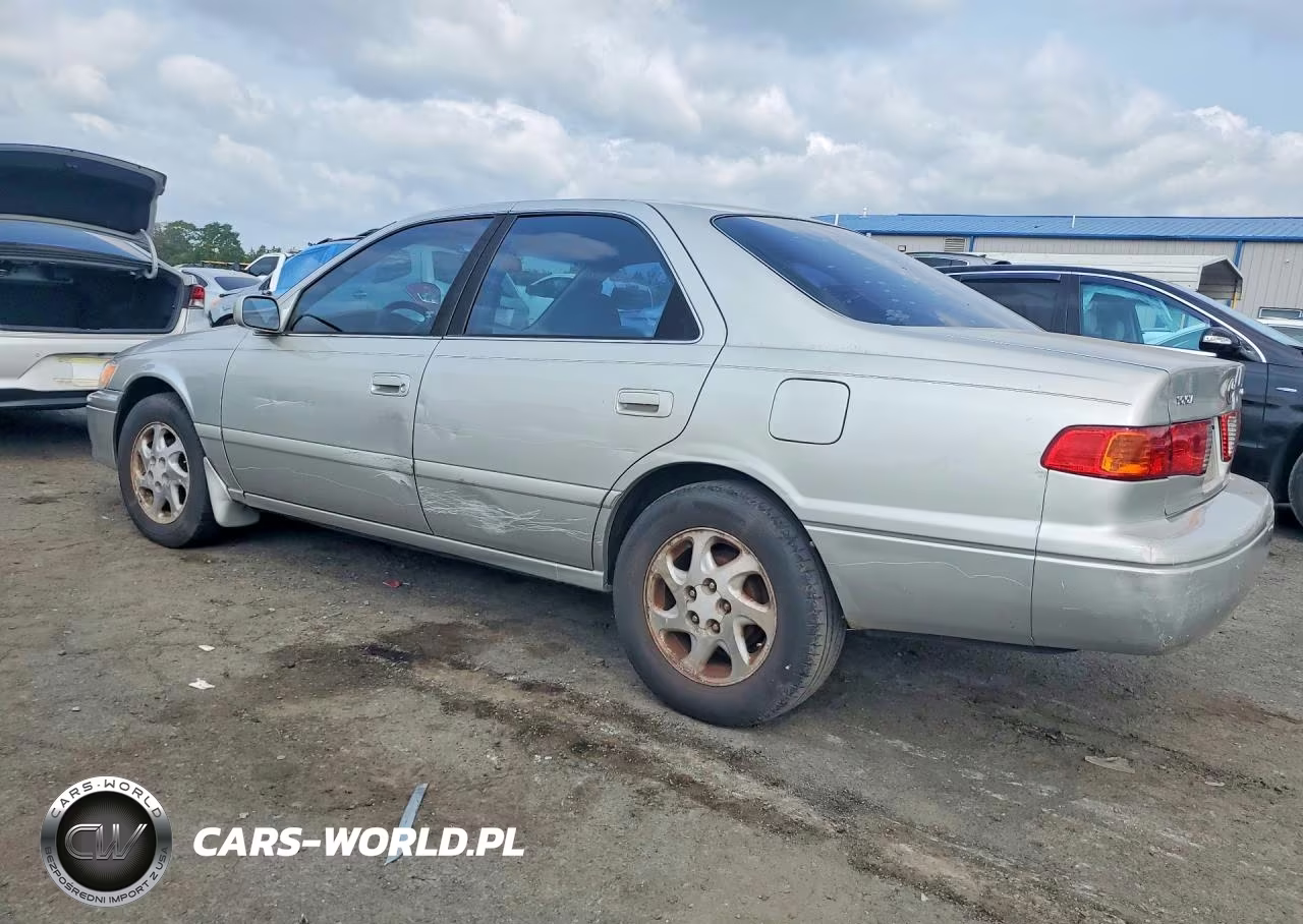2001 Toyota Camry Le VIN:4T1BG22KX1U109960 - 2