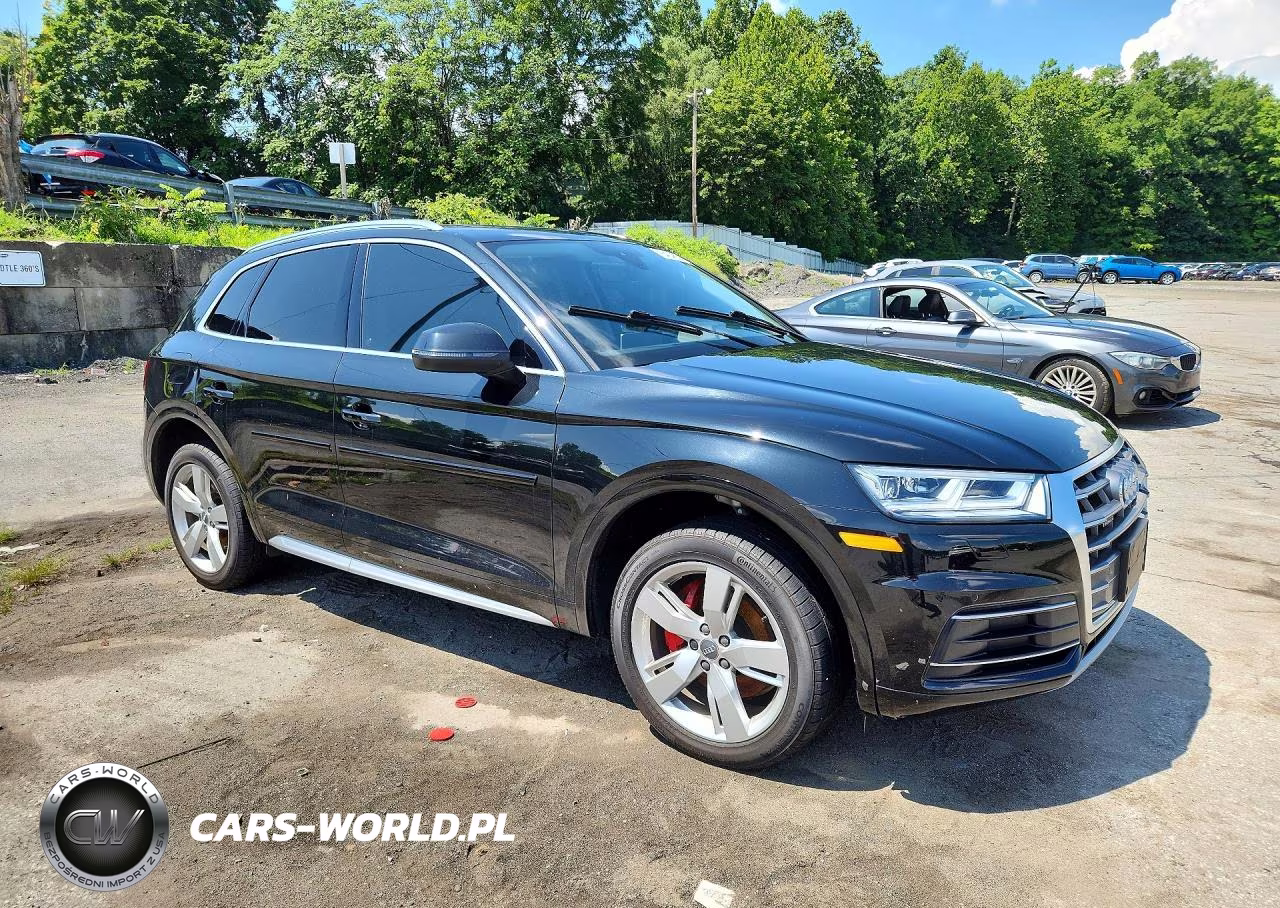 2019 Audi Q5 Premium Plus VIN:WA1BNAFYXK2044652 - 4