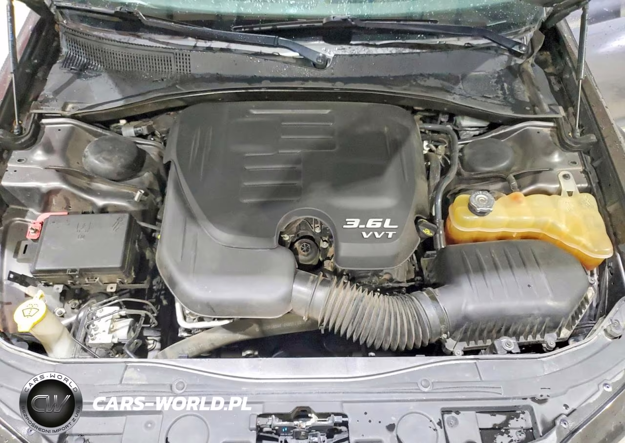 2019 Chrysler 300 S VIN:2C3CCAGG7KH698462 - 11