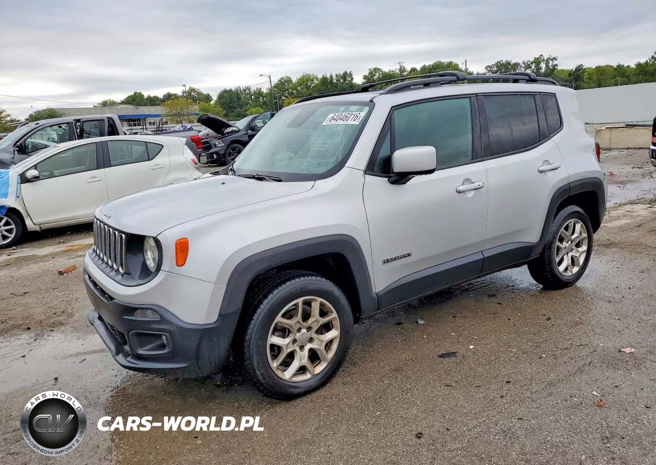2015 Jeep Renegade Latitude – zdjęcie 1 z 14