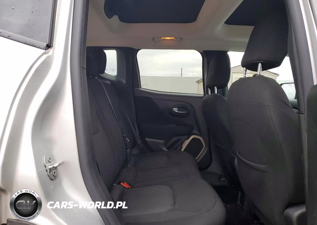 2015 Jeep Renegade Latitude VIN:ZACCJBBTXFPC28734 - 11