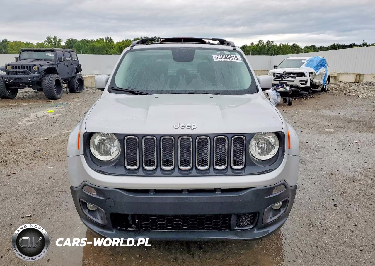 2015 Jeep Renegade Latitude VIN:ZACCJBBTXFPC28734 - 5