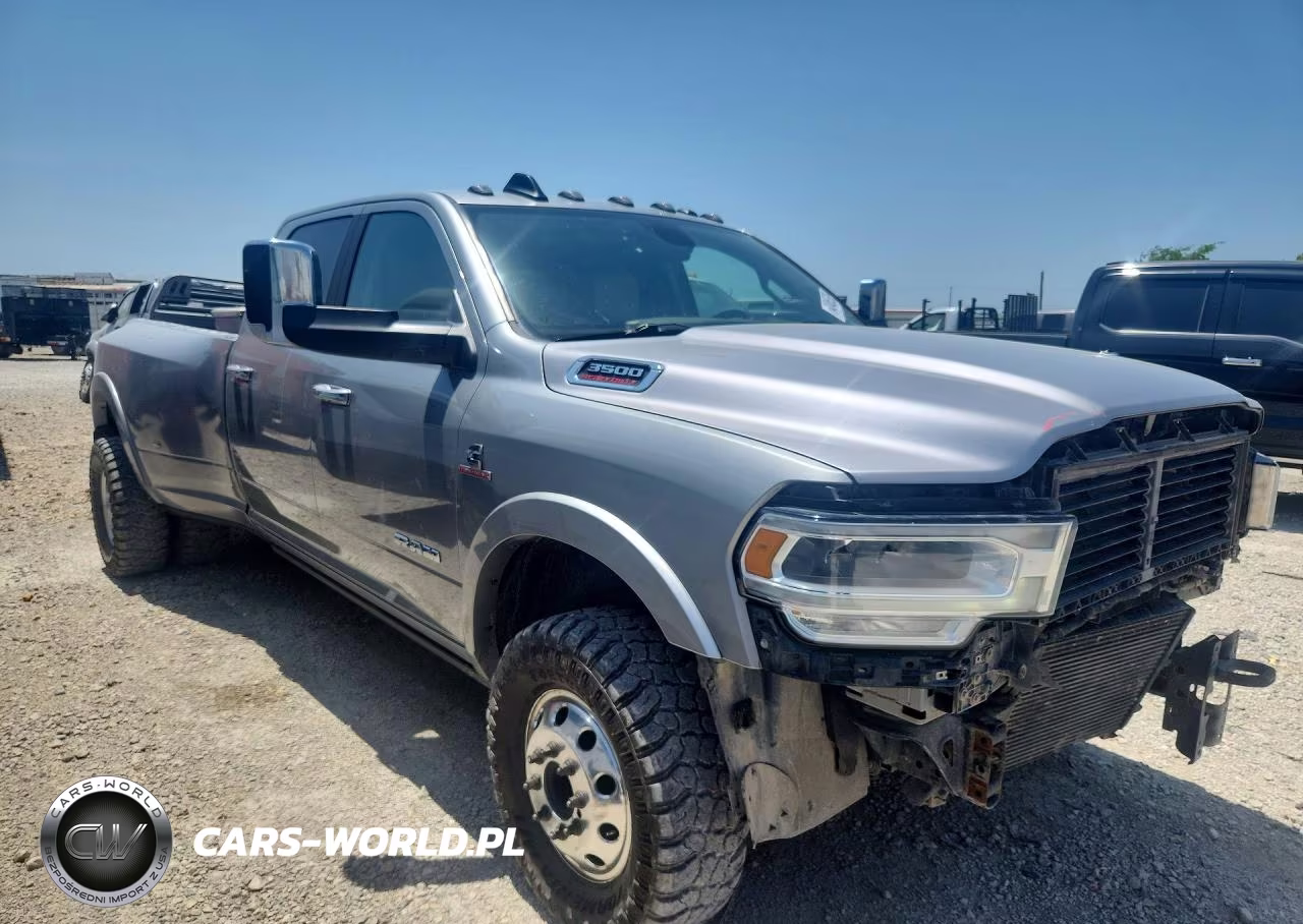 2022 Ram 3500 Laramie VIN:3C63RRJL7NG293793 - 4