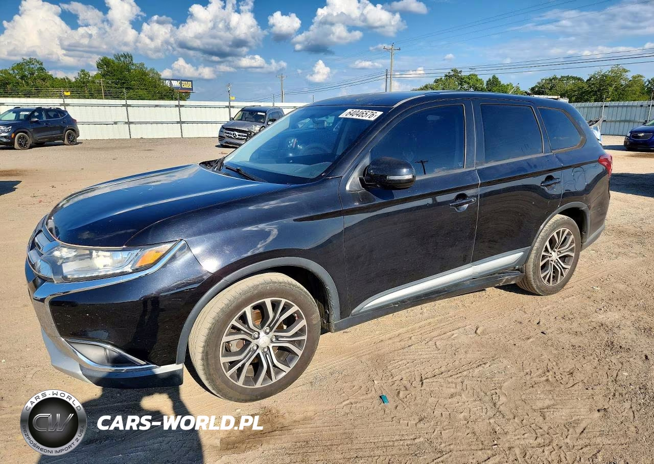 2016 Mitsubishi Outlander Se – zdjęcie 1 z 13