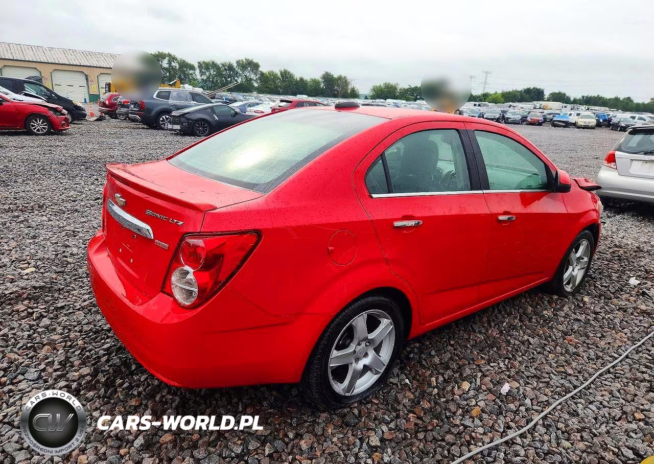 2015 Chevrolet Sonic Ltz VIN:1G1JE5SBXF4196248 - 3