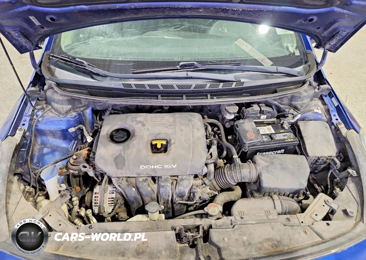 2018 Kia Forte S VIN:3KPFL4A72JE261448 - 11