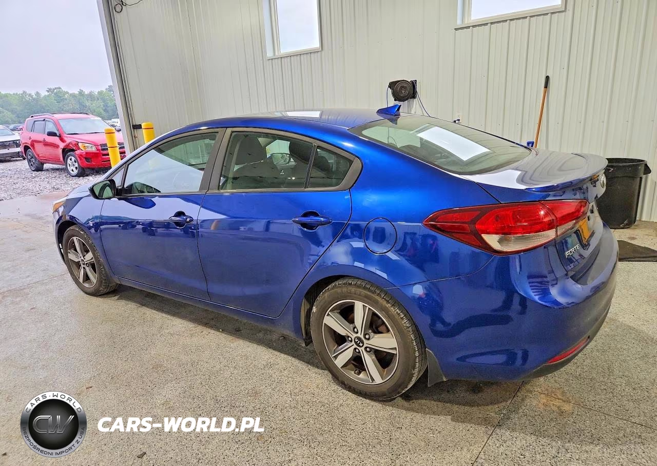 2018 Kia Forte S VIN:3KPFL4A72JE261448 - 2