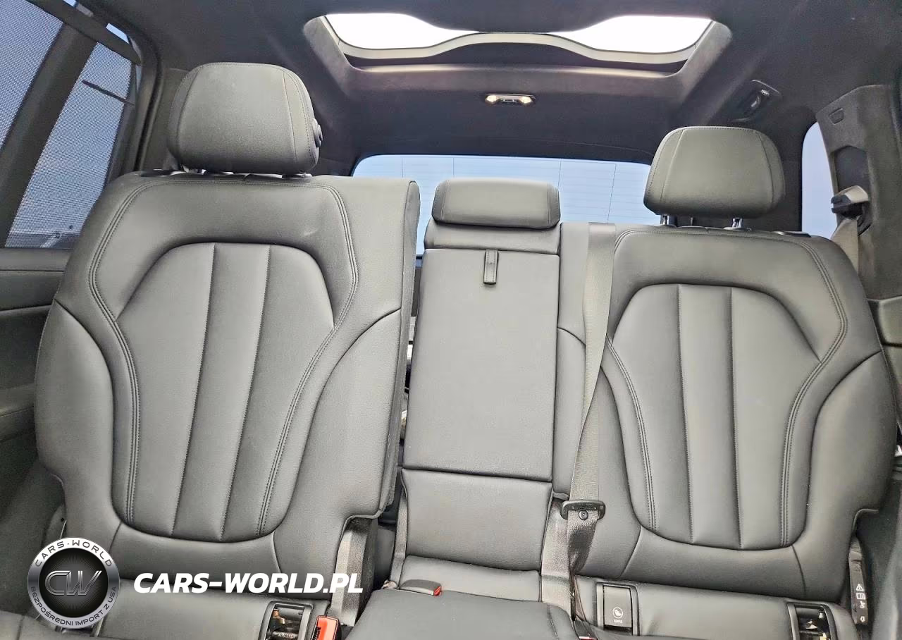 2022 BMW X7 xDrive40I VIN:5UXCW2C06N9J48948 - 10