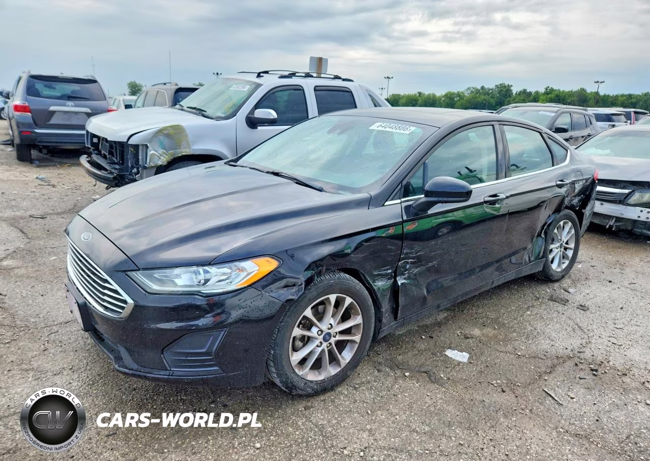2020 Ford Fusion Se – zdjęcie 1 z 12