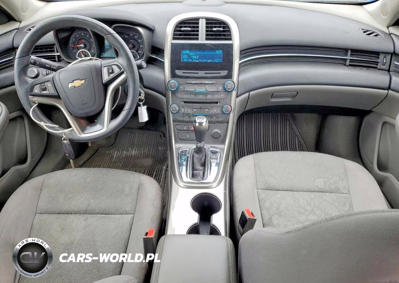 2013 Chevrolet Malibu Ls VIN:1G11B5SA3DF295589 - 8