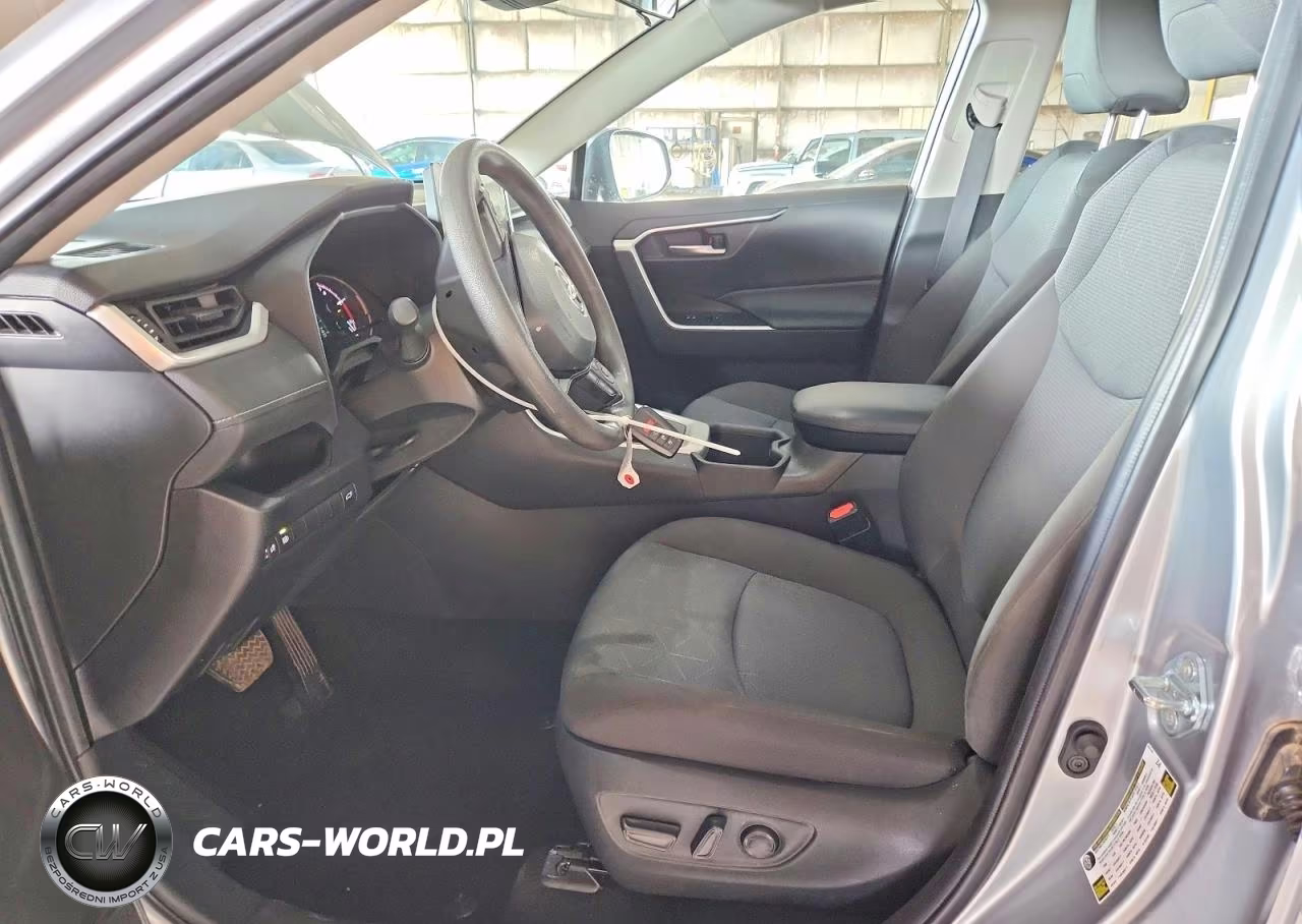 2025 Toyota Rav4 Xle VIN:2T3W1RFV5SC310482 - 7