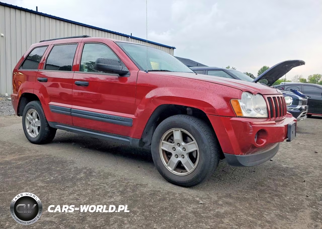 2005 Jeep Grand Cherokee Laredo VIN:1J4GS48K15C724477 - 4