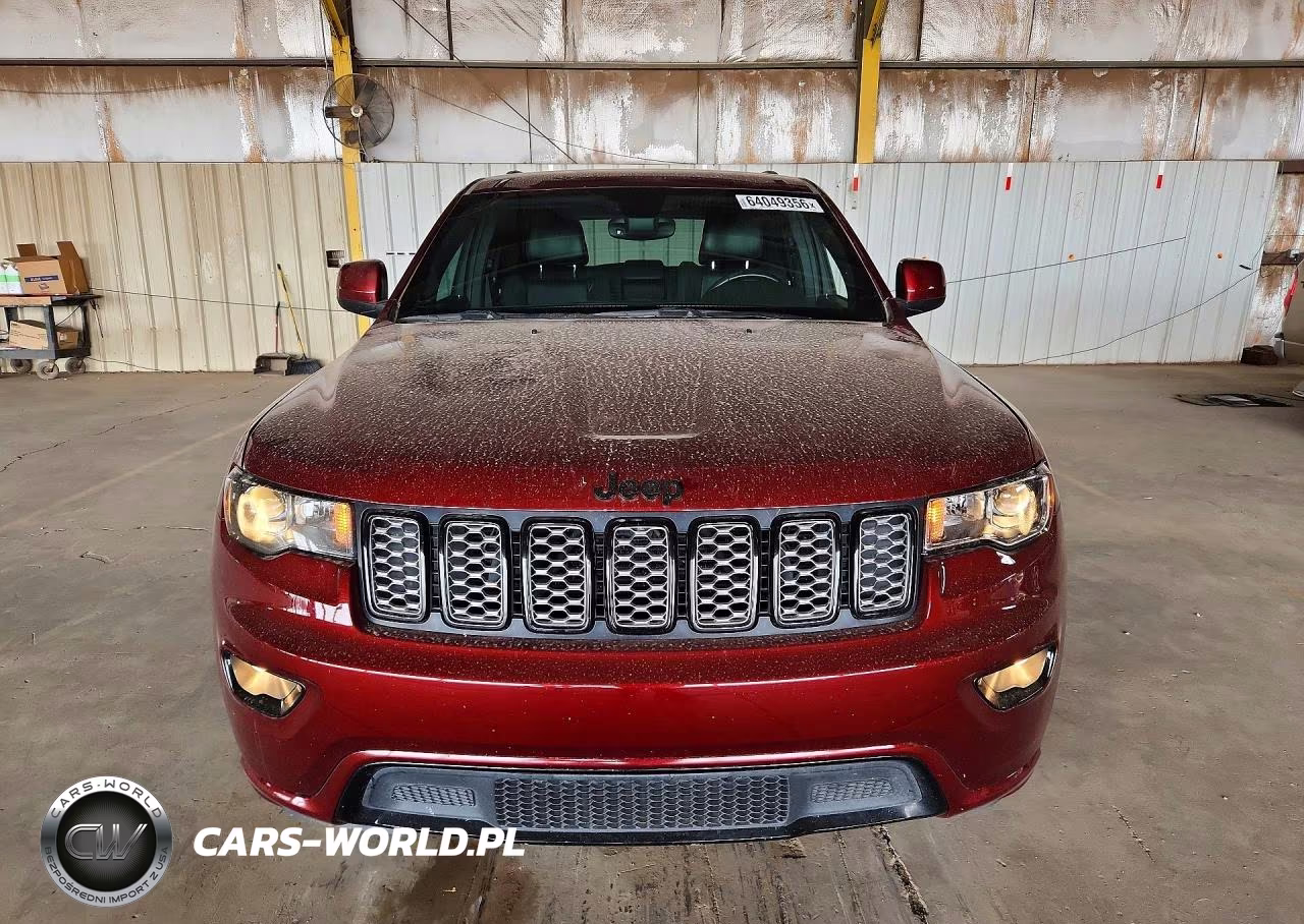 2018 Jeep Grand Cherokee Laredo VIN:1C4RJFAG4JC148459 - 5