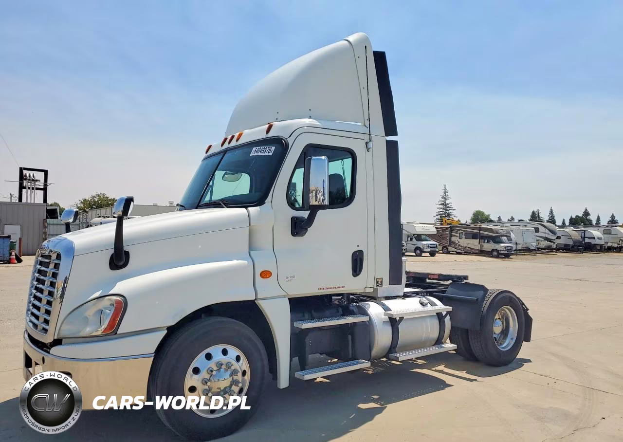2013 Freightliner Cascadia 125