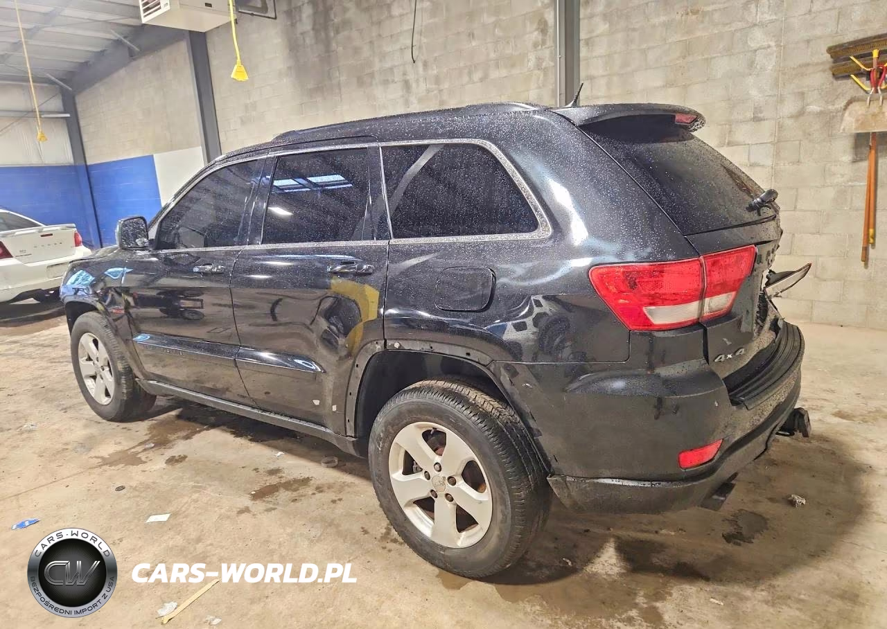2011 Jeep Grand Cherokee Laredo VIN:1J4RR4GT8BC675000 - 2