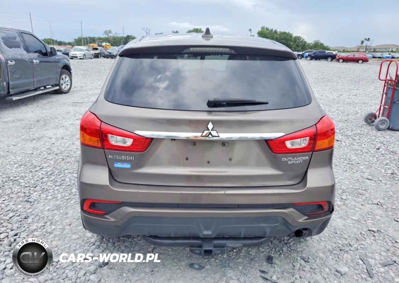 2018 Mitsubishi Outlander Sport Es VIN:JA4AP3AU6JU023659 - 6