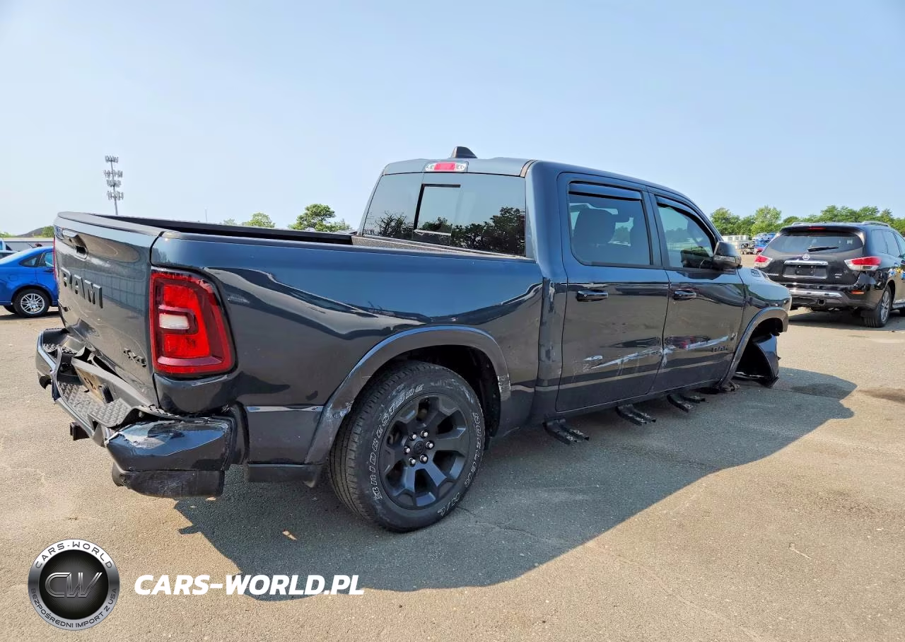 2025 Ram 1500 Big Horn-Lone Star VIN:1C6SRFFP6SN738033 - 3