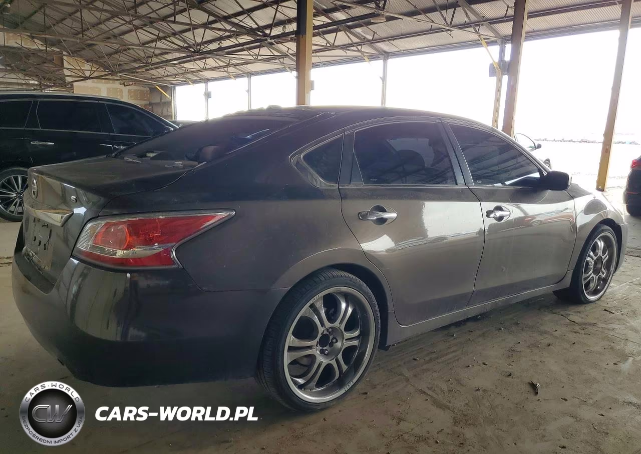 2015 Nissan Altima 2.5 S VIN:1N4AL3AP6FC295868 - 3