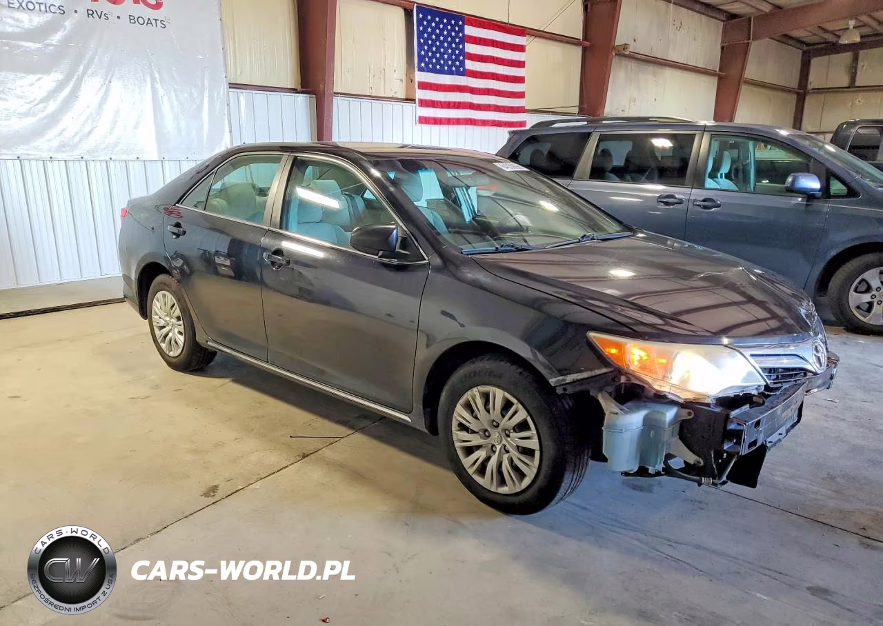 2014 Toyota Camry Le VIN:4T4BF1FK7ER423410 - 4